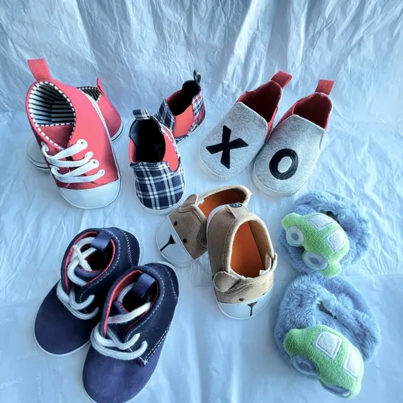 New collection for boys kids 😍6 pairs very cute boys shoes, 4 to 12 months