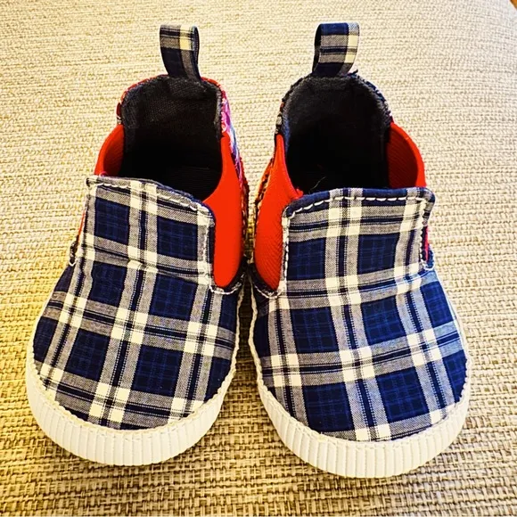 New collection for boys kids 😍6 pairs very cute boys shoes, 4 to 12 months