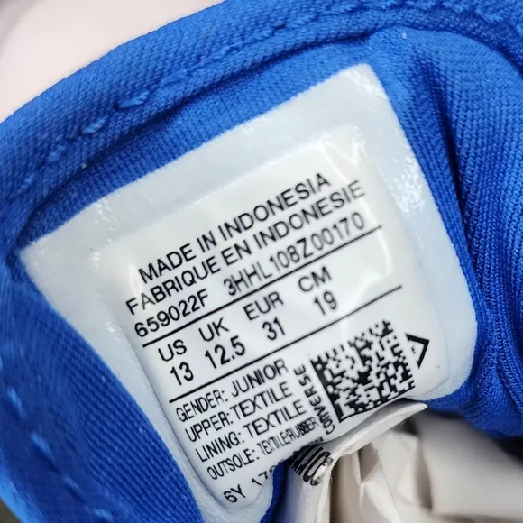 NEW Converse All Star Junior 13