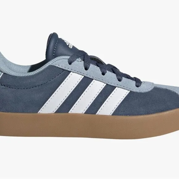 New in Box adidas Kids' VL Court 3.0 Sneaker, skateboard retro shoes, size 2