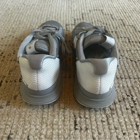 New in box! Nike Kyrie low 5 TB Basketball shoes in wolf grey