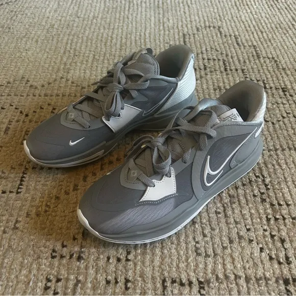 New in box! Nike Kyrie low 5 TB Basketball shoes in wolf grey