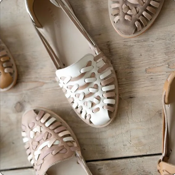 NEW IN BOX Nisolo Women’s Huarache Sandal in Bone/Almond Colorblock, Size 8