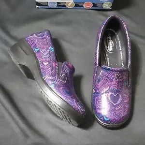 New In Box Women's Easy Works Cosmic Purple &amp; Black Slip-On Clogs  shoes  Size 8