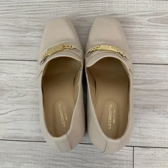 NEW LIZ CLAIBORNE Comfort Classic Size 7.5 Cream Gold Buckle Mary Jane Shoes