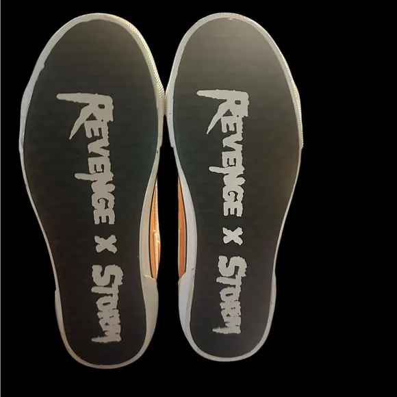New, Men’s Revenge x Storm Orange Black Vol. 2 Low Top Mens. US 7