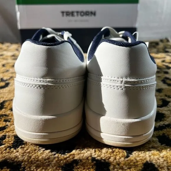 New men's Tretorn Dennis shoes. Size 10. ‎ White and Navy. All man made material