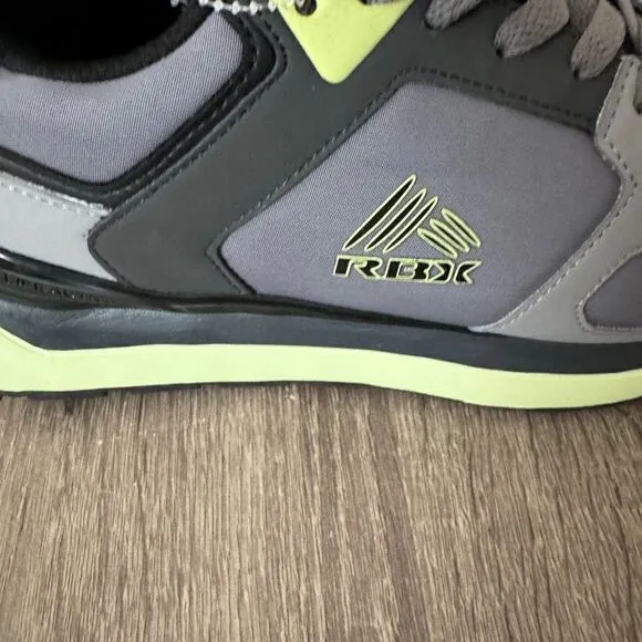 New Mens REEBOKRUGGED RUNNER SHOES LOW Size 9 GREEN/GRAY Color