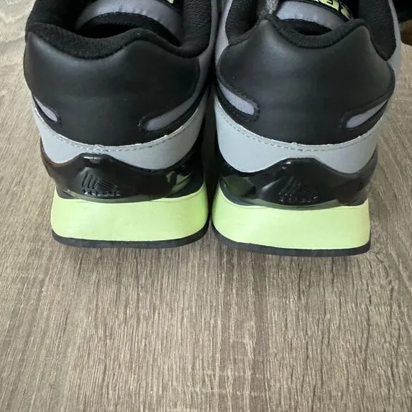 New Mens REEBOKRUGGED RUNNER SHOES LOW Size 9 GREEN/GRAY Color