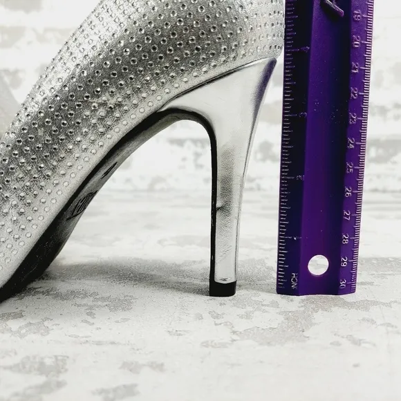 New MIA Ciana Pointed Toe Rhinestone Pump Shoes F983
