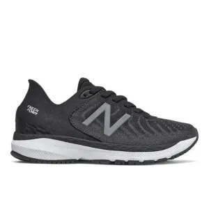 NEW NEW BALANCE kids fresh foam 860v11 running shoes in black/white