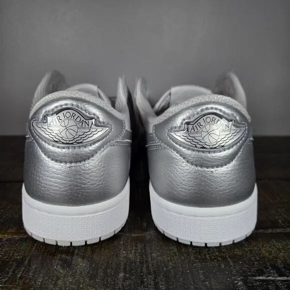 NEW Nike Air Jordan 1 Retro Low OG Mens Size 11 Metallic Silver Grey CZ0790-002