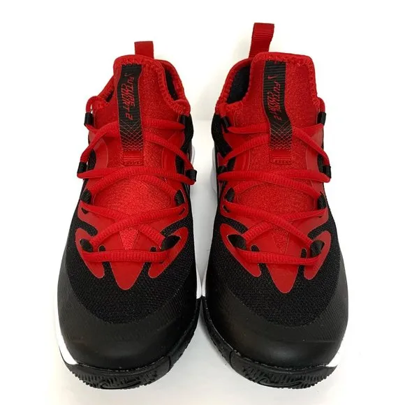 New! Nike Kids Future Court 2 Shoes (Size: 4Y)