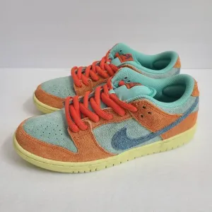 NEW Nike SB Dunk Low Shoes DV5429-800 Size 7.5 Orange Emerald Rise