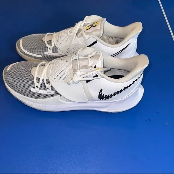 NEW NIKEKyrie Low 3 Eclipse CJ1286-100 White BasketballSneakers Shoes Mens Sz 17