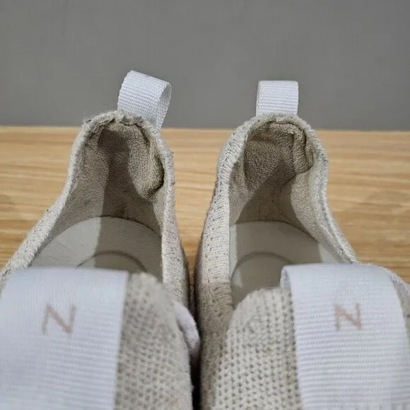 NEW Nisolo Athleisure Eco Knit Sneaker Womens Shoe Oatmeal White Size 7.5