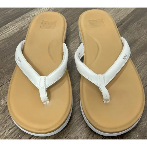NEW REEF Women's Cushion Cloud Flip Flop Sandal 11 White/Tan puffy padded strap