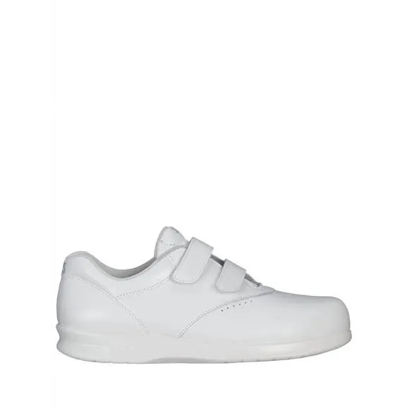 NEW SAS me too walking shoe - slim in white