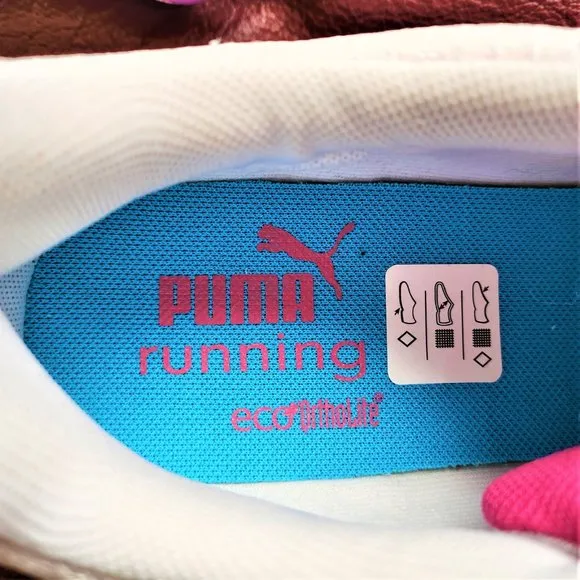 NEW Shoes athletic Puma running 186099  Women 7.5- 8-8.5   Equivalent Youth 6, 7