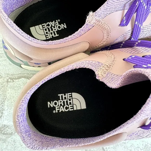 NEW The North Face Vectiv Knit Escape Hiking Women’s Shoes Size 10 Athletic