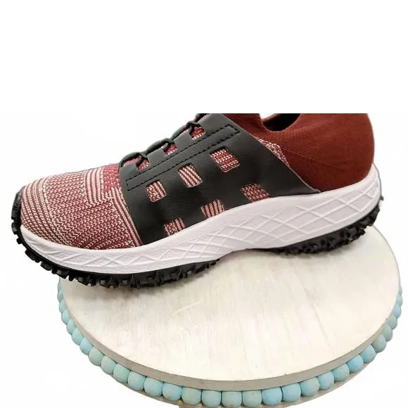 NEW UYN women's marengo shoes in grey/bordo