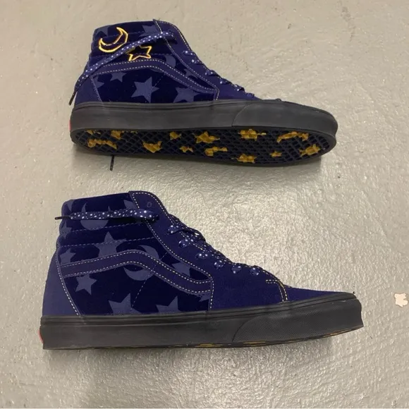 NEW Vans shoes Disney Sorcerers Apprentice Men’s Sz 12 Mickey Mouse Fantasia