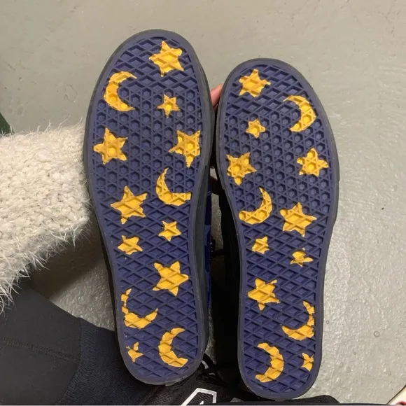 NEW Vans shoes Disney Sorcerers Apprentice Men’s Sz 12 Mickey Mouse Fantasia