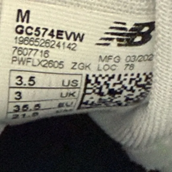 New With Box New Balance 574 Core Kids Grey White 3.5 Medium Shoes GC574EVW