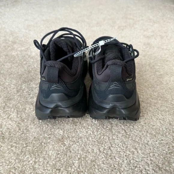 NEW Women’s Hoka Kaha 2 Low GTX all black size 6.5