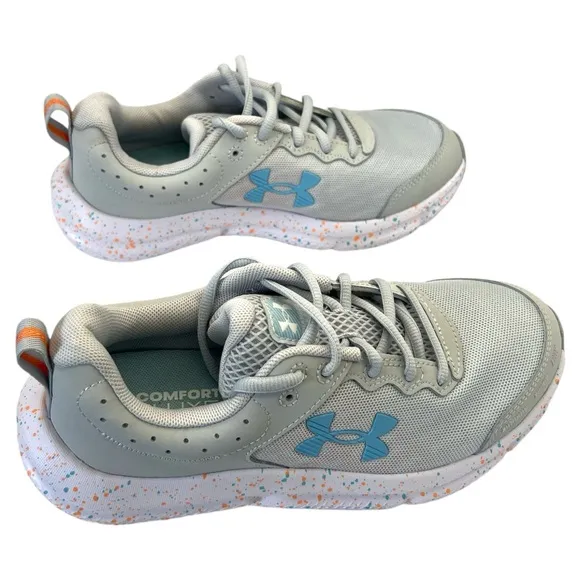 New Women's Under Armour Charged Assert 10 Paint Splatter Running Shoes- Size 6