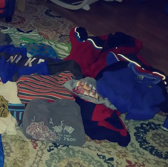 Newborn-2t boy clothing