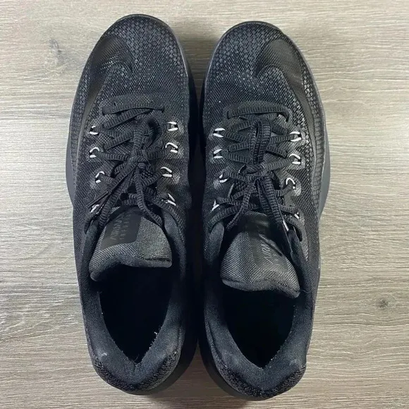 Nike 852457-001 Air Max Infuriate Low Black Basketball Shoes Men's Sz 10