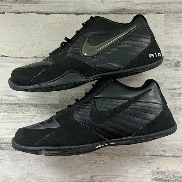 Nike Air Baseline Men’s Low Top Lace Up Basketball Shoes Size 10.5 Color-Black