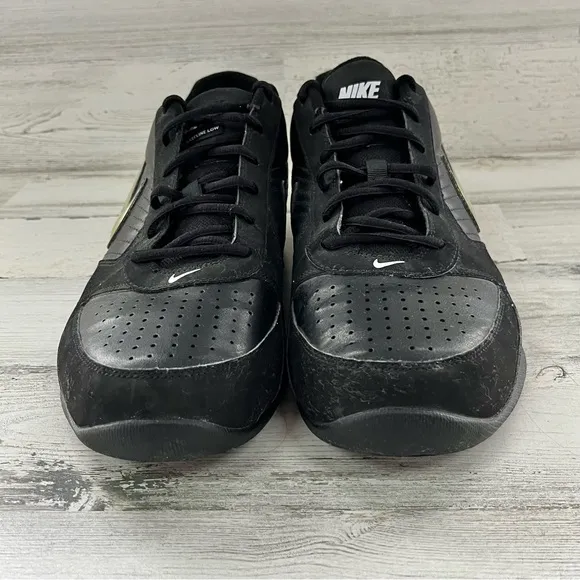 Nike Air Baseline Men’s Low Top Lace Up Basketball Shoes Size 10.5 Color-Black