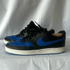 Nike Air Court Vision Low Mens Size 10 Black Blue Running Shoes DM8681-001