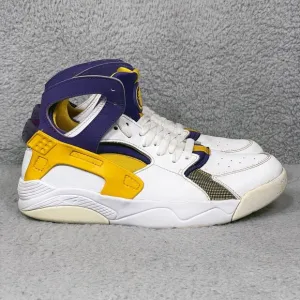 Nike Air Flight Huarache Lakers Youth Boys Size 7Y Basketball Shoes White Purple