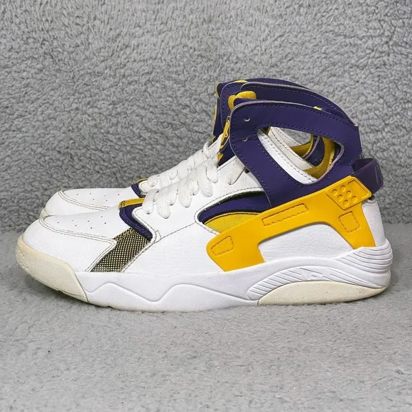 Nike Air Flight Huarache Lakers Youth Boys Size 7Y Basketball Shoes White Purple