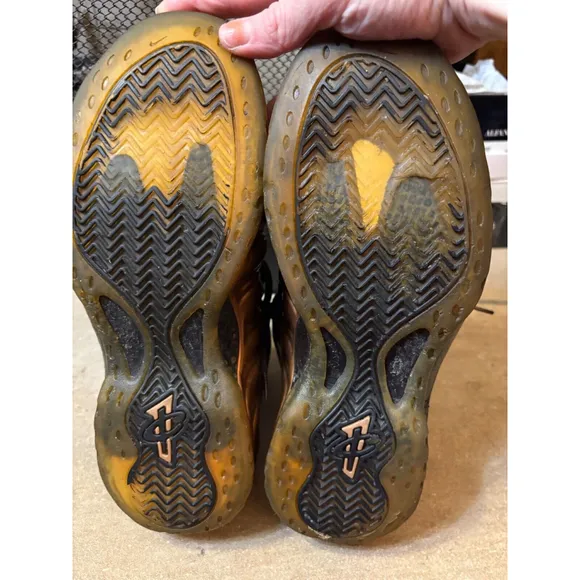 Nike Air Foamposite One Copper Men’s Tennis Shoes Rare! Size 10.5