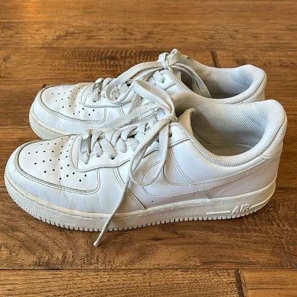Nike Air Force 1 '07 AF1 Sneakers Basketball Shoes White Women's Size 10