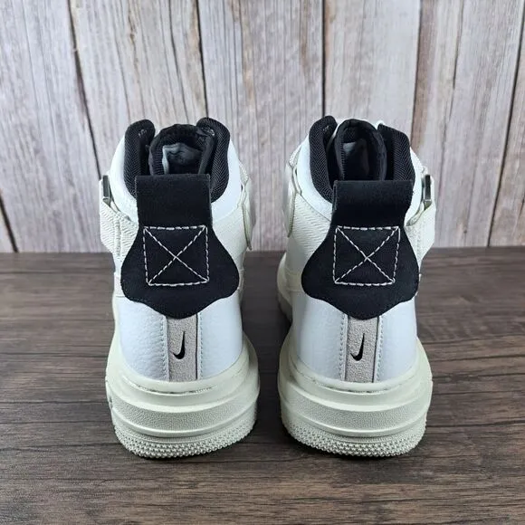 Nike Air Force 1 High Utility 2.0 Sneaker Women's Sz 7 Summit White DC3584-100