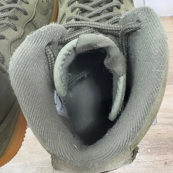NIKE AIR FORCE 1 HIGH WB GS 922066-202 Youth Size 6 Women’s 7.5 Olive Green