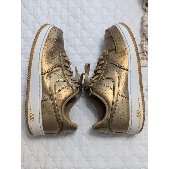 Nike Air Force 1 Low '07 LV8 Metallic Gold Mens Low-Top Sneakers Size 8