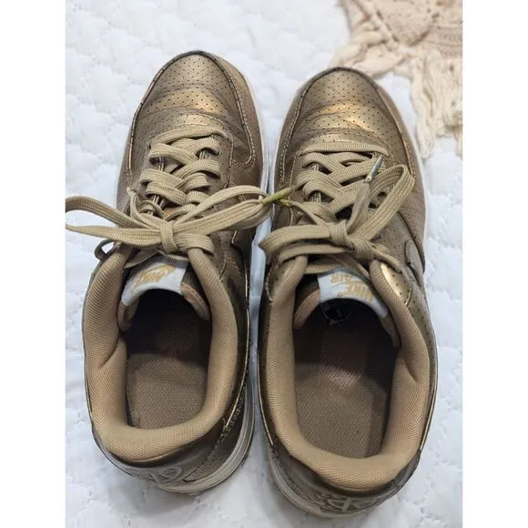 Nike Air Force 1 Low '07 LV8 Metallic Gold Mens Low-Top Sneakers Size 8