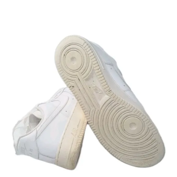 Nike Air Force 1 Low '07 White Shoes Men's Size 10.5
