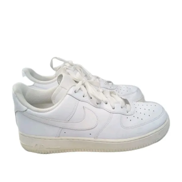 Nike Air Force 1 Low '07 White Shoes Men's Size 10.5