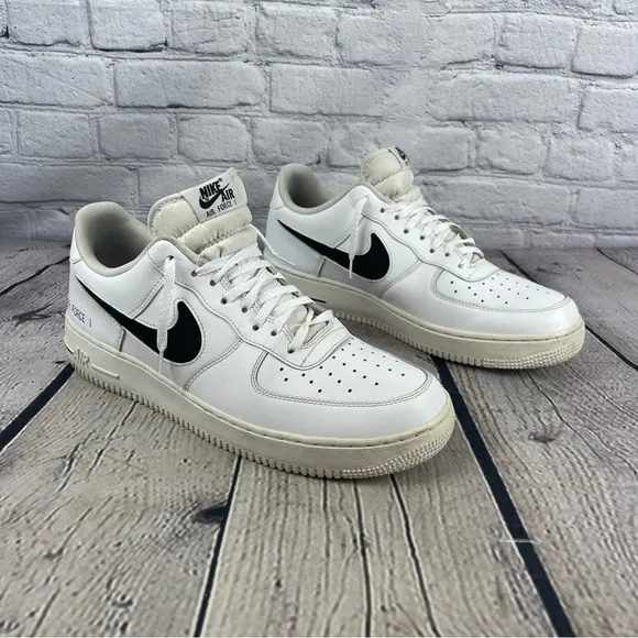 Nike Air Force 1 Low Cut Out Swoosh Mens Size 12 Shoes Sneakers White CZ7377-100