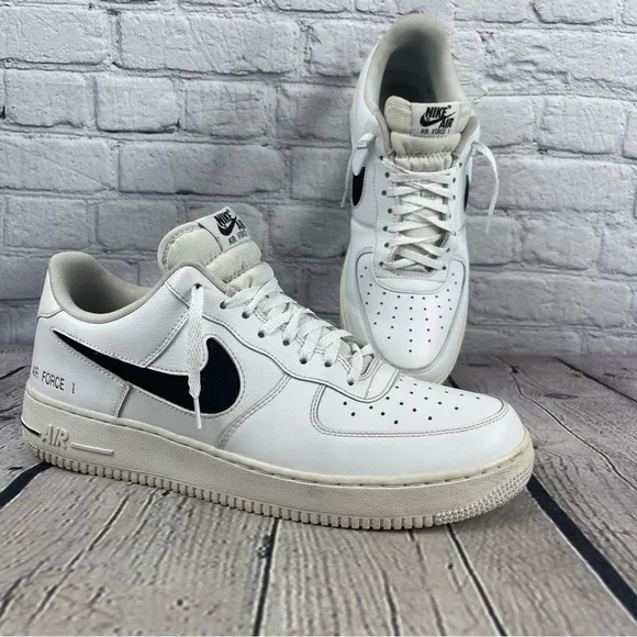 Nike Air Force 1 Low Cut Out Swoosh Mens Size 12 Shoes Sneakers White CZ7377-100
