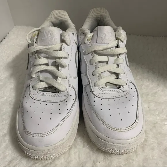 Nike Air Force 1 Low GS Triple White Shoes DH2920-111‎ Size 6y