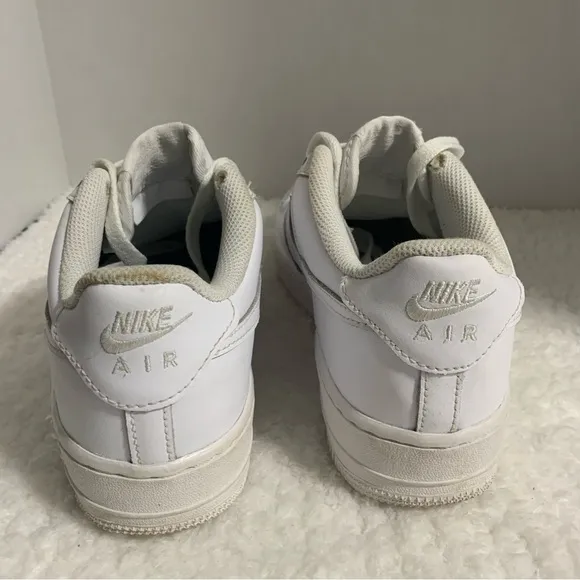 Nike Air Force 1 Low GS Triple White Shoes DH2920-111‎ Size 6y