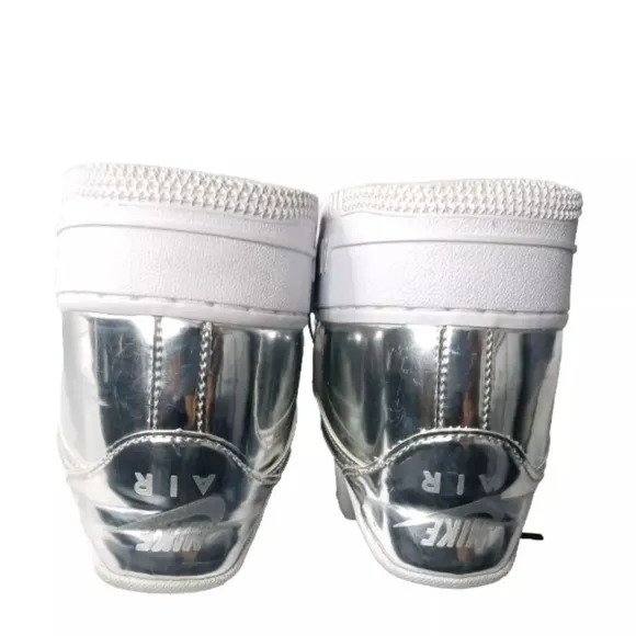 Nike Air Force 1 Low Metallic Chrome Womens Size 13.5 Shoes CQ6566-001 Silver